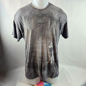 The Mountain Mens Large Gray Wolf Graphic T Shirt Animal Wildlife Nature Tee